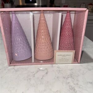 New Cupcakes and Cashmere Ceramic Pastel Color Tree Set 3